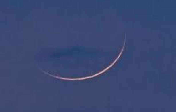 رمضان المبارک کا چاند دیکھنے کے لیے لاہور میں زونل رویت ہلال کمیٹی کا اجلاس جاری