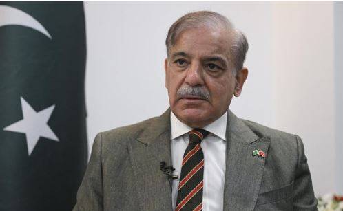 ٹیکس نظام میں شفافیت ضروری، وزیر اعظم کا ایف بی آر میں اصلاحات پر زور