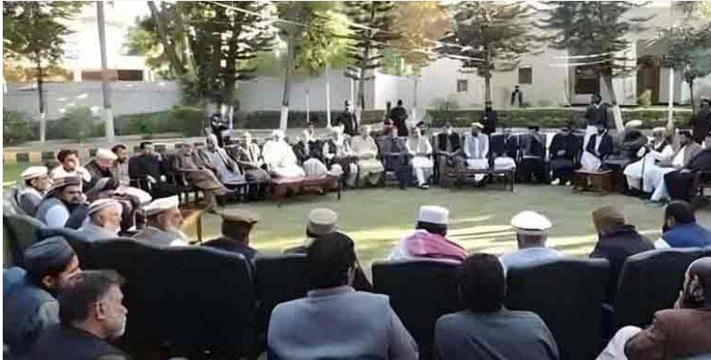 کرک میں امن کے قیام کے لیے اہم جرگہ، عسکری قیادت کا عزم کا اظہار