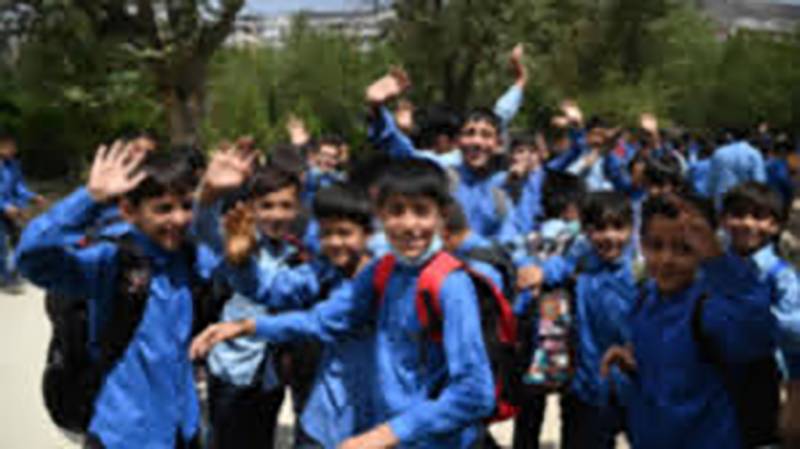 وفاقی وزارت داخلہ نے خیبرپختونخوا سے افغان طلبہ کا ڈیٹا طلب کر لیا
