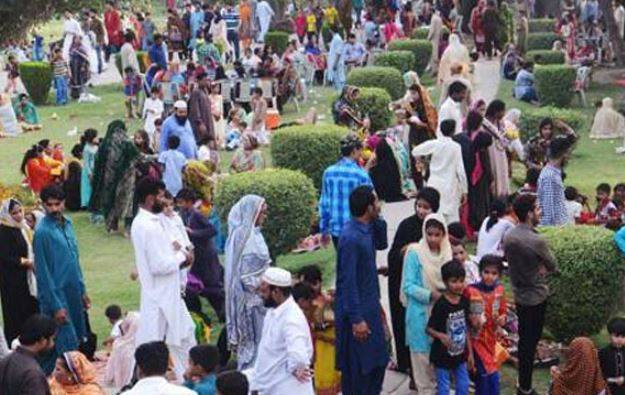 عید کا تیسرا روز، شہریوں نے بھرپور تفریح کا پلان بنایا