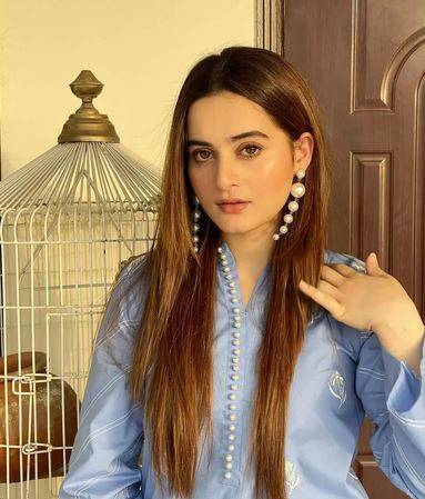  70 فیصد زندگی نجی رکھتی ہوں، صرف 30 فیصد شیئر کرتی ہوں:ایمن خان کا انکشاف