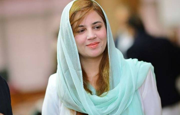 ہم نے بانی کا ساتھ نہیں چھوڑنا، چاہے جتنے بھی کیسز ہوں'