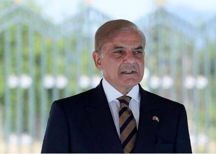 وزیراعظم شہباز شریف کا بیلا روس دورہ، 150,000 پاکستانیوں کی ملازمت کے مواقع پر بات چیت