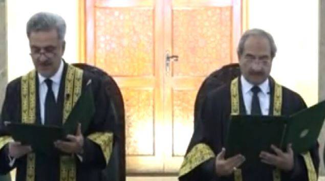 جسٹس علی باقر نجفی نے سپریم کورٹ کے جج کے طور پر حلف اٹھا لیا 