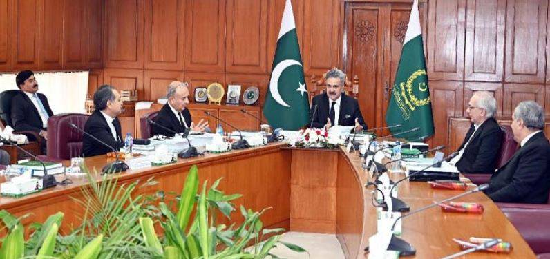 جوڈیشل کمیشن اجلاس کی تاریخ بدلی: آئینی بنچ کے ججز کی نامزدگی کا اجلاس 17 اپریل کو ہوگا