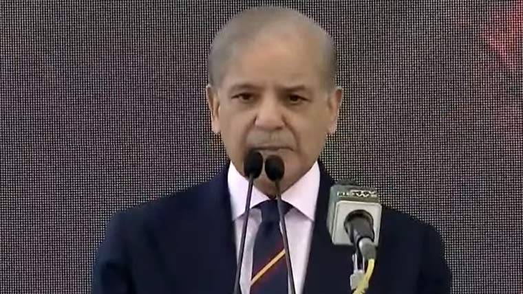 اجتماعی کوششوں سے معیشت کو استحکام ملا، اب ترقی کی طرف بڑھ رہے ہیں ، وزیراعظم شہباز شریف 
