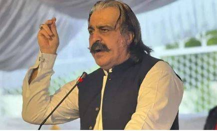 طاقت کا استعمال ملک کو تباہی کی طرف لے جائے گا: علی امین گنڈاپور