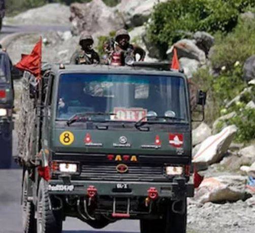 بھارتی فوجی قافلے کے حادثے میں 6 سکھ شہری ہلاک، تحقیقات جاری