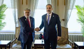 ترکیہ کے وزیر خارجہ کا اسحاق ڈار سے رابطہ، بھارتی جارحیت پر اظہار یکجہتی
