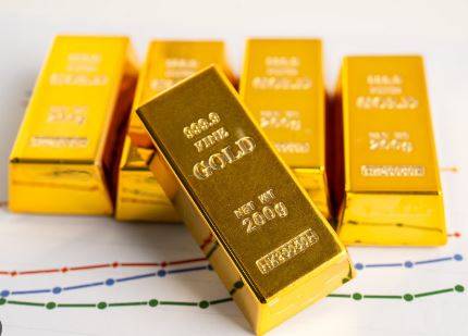 عالمی مارکیٹ کے بعد پاکستان میں بھی سونا 4200 روپے سستا