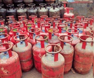 ایل پی جی کی قیمت میں 4 روپے 63 پیسے فی کلو کمی