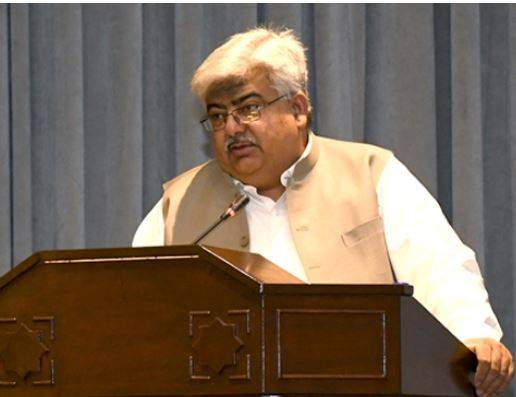 شفافیت کے فروغ کے لیے ایف بی آر میں اصلاحات، اختیارات کا غلط استعمال روکا جائے گا: راشد محمود