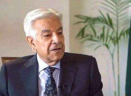 مودی کے چمچوں کا پاکستان کے ہاتھوں غرور خاک میں ملا:وزیر دفاع