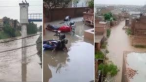 جڑواں شہروں میں موسلا دھار بارشوں سے نالہ لئی میں سیلابی صورتحال، شہریوں کی نقل مکانی کا عمل شروع