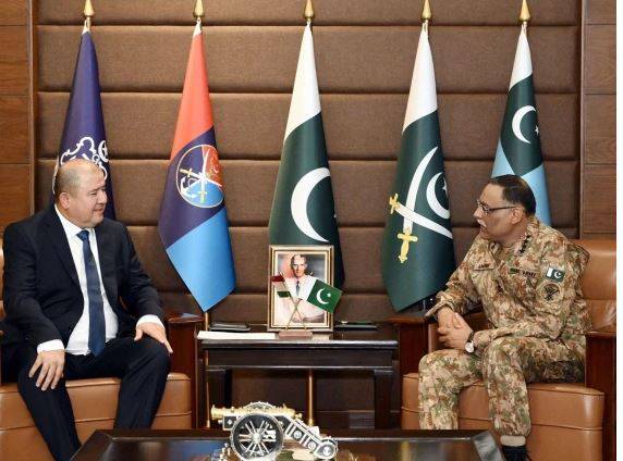 چیئرمین جوائنٹ چیفس جنرل ساحر شمشاد مرزا سے تاجکستان کے چیف آف جنرل سٹاف کی جی ایچ کیو میں اہم ملاقات