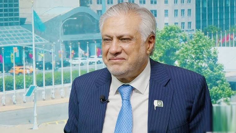 امریکہ کشمیر کے تنازعے پر ثالثی کرنے کی پیشکش کرتا ہے تو پاکستان بھارت سے مذاکرات کے لیے تیار ہے ، اسحاق ڈار