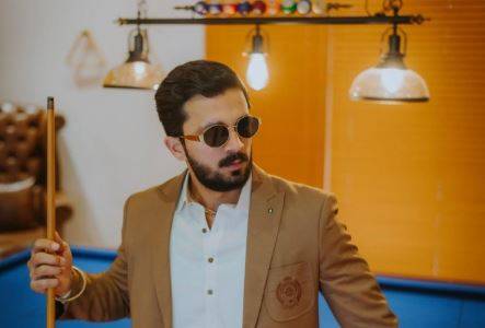رجب بٹ کی ذاتی زندگی ایک بار پھر سرخیوں میں، سوشل میڈیا پر ردعمل کا طوفان