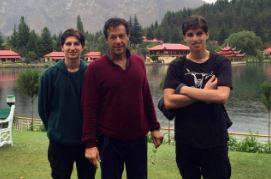 پی ٹی آئی نے عمران خان کے بیٹوں کے پاکستان آنے پر عائد پابندی کی خبروں کی تردید کردی