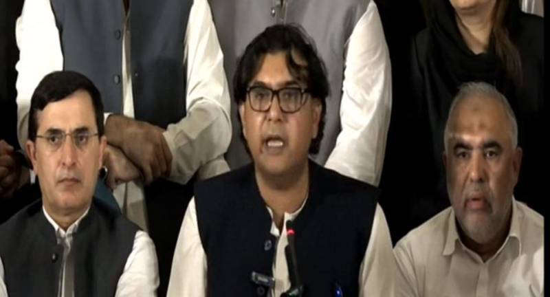 اسلام آباد: آل پارٹیز کانفرنس کے بعد اپوزیشن رہنماؤں کی حکومت پر کڑی تنقید، عام انتخابات 2024 کو مسترد کر دیا گیا