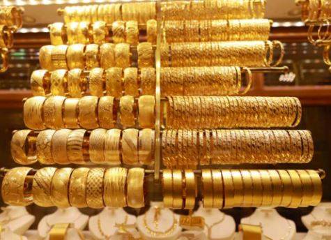 پاکستانی مارکیٹ میں سونے کی قیمتوں کا اتار چڑھاؤ، 10 گرام سونا 1114 روپے مہنگا