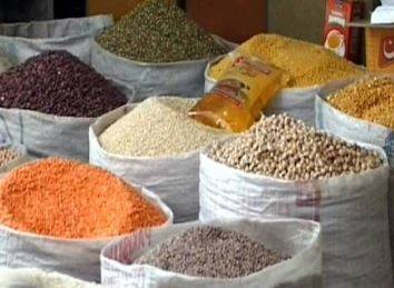 لاہور میں ضروری اشیاء کی قیمتوں میں نمایاں کمی کا اعلان