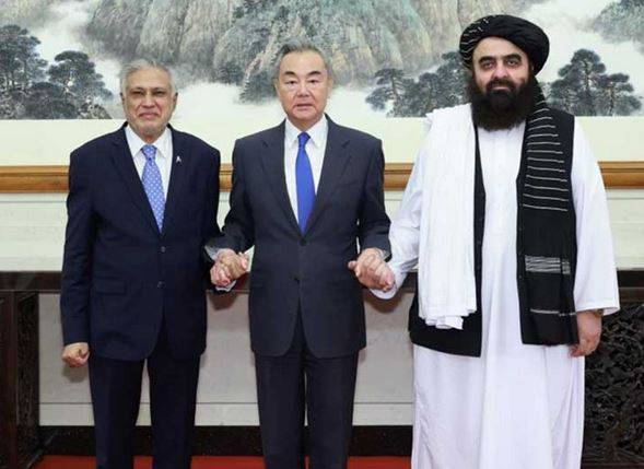 پاکستان، افغانستان اور چین کے وزرائے خارجہ کا سہ فریقی اجلاس 20 اگست کو کابل میں ہوگا