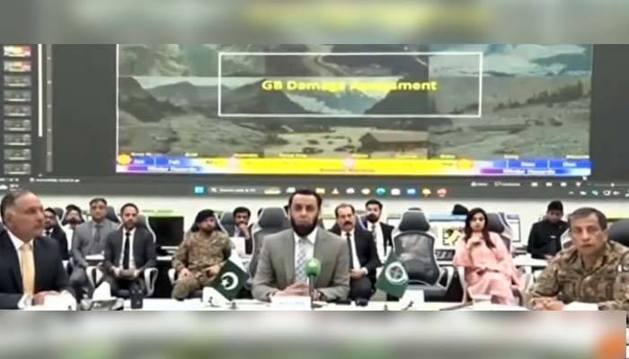 سیلاب سے اب تک 670 افراد جاں بحق ، ریسکیو آپریشن جاری ، وفاقی وزیر اطلاعات ، ڈی جی آئی ایس پی آر اور چئیرمین این ڈی ایم اے کی میڈیا بریفنگ 