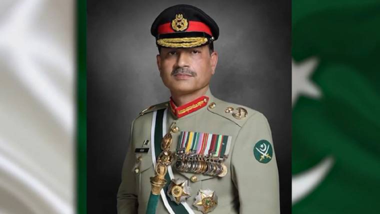 فیلڈ مارشل عاصم منیر کوبااثر شخصیت کے طور پر دیکھا جاتا ہے، امریکی اخبار