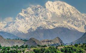 پاکستانی کوہ پیماؤں کی بڑی کامیابی، ہندوکش کی سب سے اونچی چوٹی ترچ میر سر کر لی