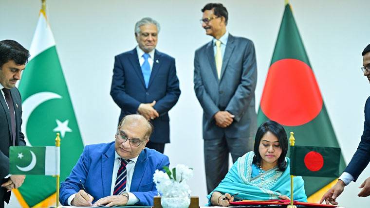 پاکستان اور بنگلادیش کے درمیان نئے دور کا آغاز، 6 اہم معاہدوں پر دستخط
