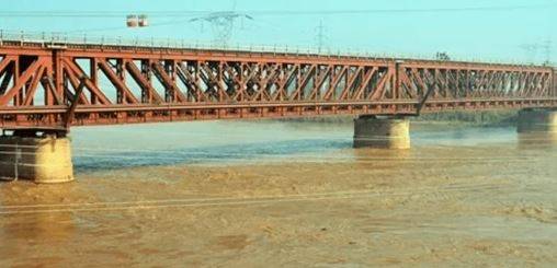 چشتیاں: ستلج میں طغیانی، 50 بستیاں زیرِ آب