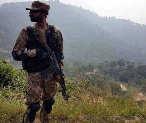  خیبرپختونخوا کے ضلع دیر میں دہشتگردوں کے خلاف کارروائی، 7 فوجی جوان شہید، 10 خوارج ہلاک