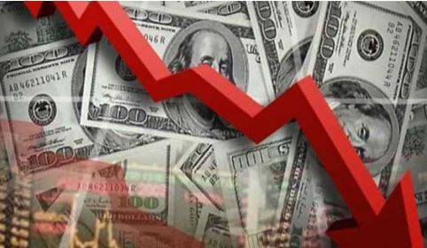انٹربینک مارکیٹ میں ڈالر کی قیمت میں ہلکی کمی
