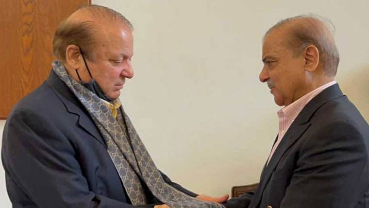 وزیراعظم شہباز شریف لندن پہنچ گئے، امریکہ کا دورہ بھی شیڈول میں شامل