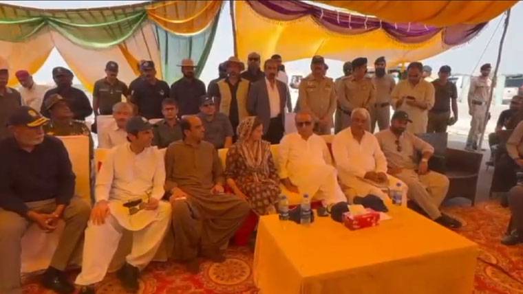 جلال پور پیر والا میں سیلاب کی صورتحال بہتر، موٹروے میں شگاف نہ ڈالنے کا فیصلہ