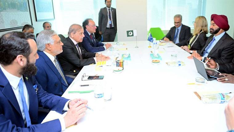 وزیراعظم شہباز شریف کی ورلڈ بینک کے صدر اجے بنگا سے ملاقات، اصلاحاتی اقدامات پر تبادلہ خیال