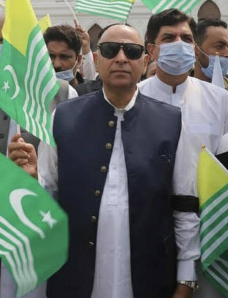سابق گورنر پنجاب چوہدری سرور کا کشمیر کے موجودہ حالات پر شدید تشویش کا اظہار، مذاکرات کے ذریعے سیاسی حل کی اپیل