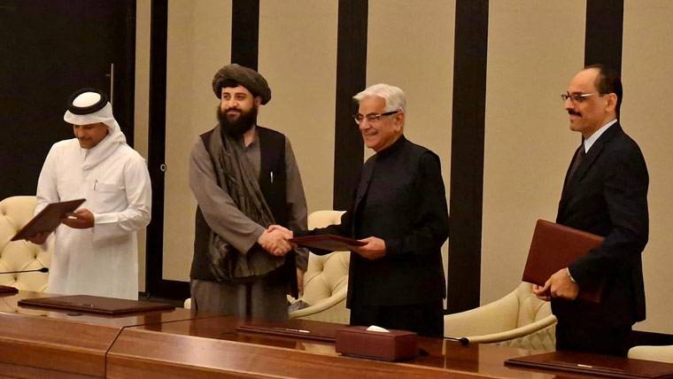 پاکستان اورافغانستان کےدرمیان سیزفائرکامعاہدہ طےپاگیا،وزیردفاع 