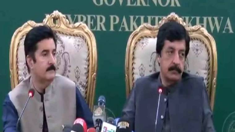 پیپلزپارٹی اور ن لیگ کا اتحاد محبت نہیں مجبوری ہے،گورنر پنجاب