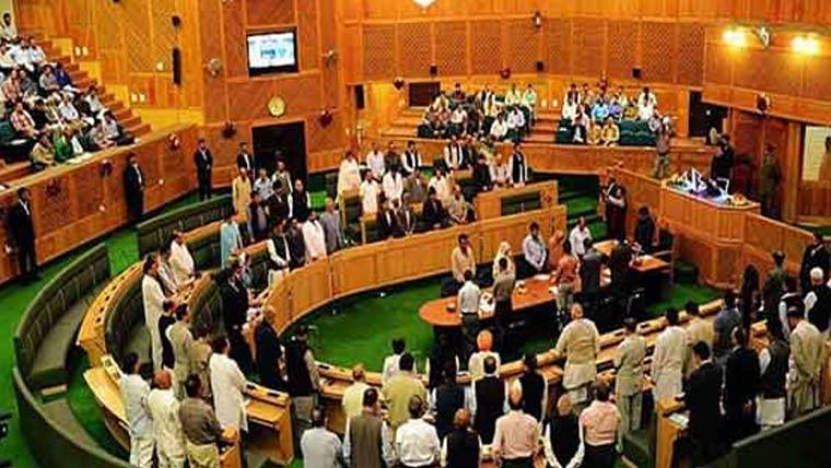 وزیراعظم انوارالحق کے خلاف آج تحریک عدم اعتماد پیش کرنے کا امکان