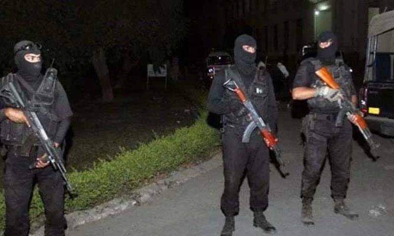 پنجاب میں دہشت گردی کے خاتمے کے لیے کارروائیاں: 18 ملزمان گرفتار، بارودی مواد برآمد