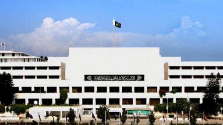 27 ویں آئینی ترمیم کی منظوری کے لیے حکومتی کوششیں جاری، حکومت کو 237 ارکان کی حمایت حاصل