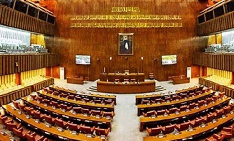 وفاقی حکومت کی 27ویں آئینی ترمیم کی سینیٹ میں پیشی کل متوقع