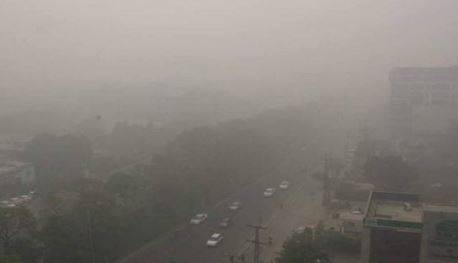لاہور اور پنجاب میں فضائی آلودگی کی شدت: صحت کے لیے سنگین خطرہ