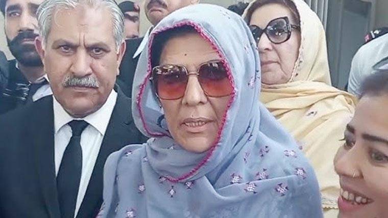 علیمہ خان کے ناقابل ضمانت وارنٹ گرفتاری جاری