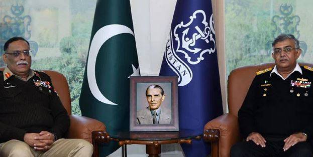 نیول ہیڈکوارٹرز میں جنرل ساحر شمشاد مرزا کا الوداعی دورہ، ایڈمرل نوید اشرف سے ملاقات