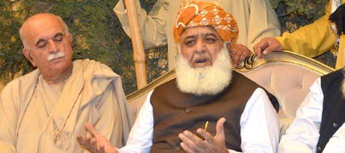 اپوزیشن اتحاد کی قیادت میں تبدیلی کا امکان، فضل الرحمان مضبوط امیدوار کے طور پر سامنے آگئے