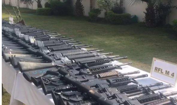 فتنۃ الخوارج کے قبضے سے لیے گئے امریکی ساختہ ہتھیار برآمد