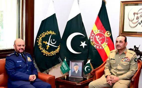 آرمی چیف کی سعودی چیف آف جنرل سٹاف سے ملاقات، دفاعی تعلقات مزید مضبوط کرنے پر زور